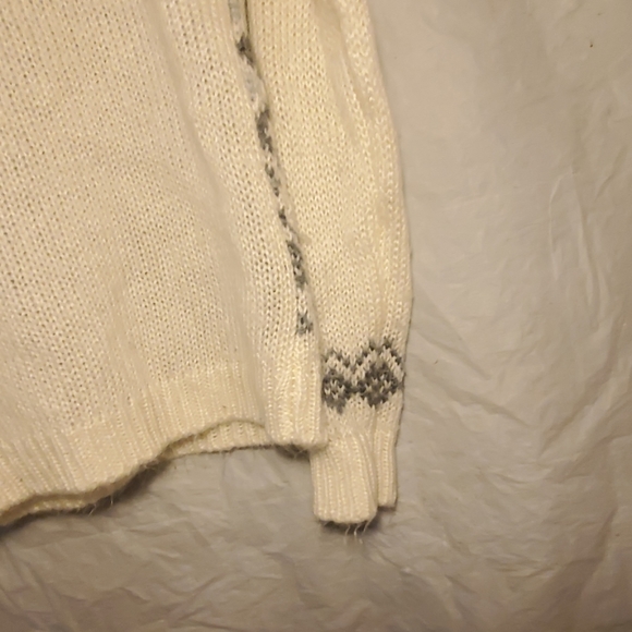 Child's sweater - Picture 4 of 5